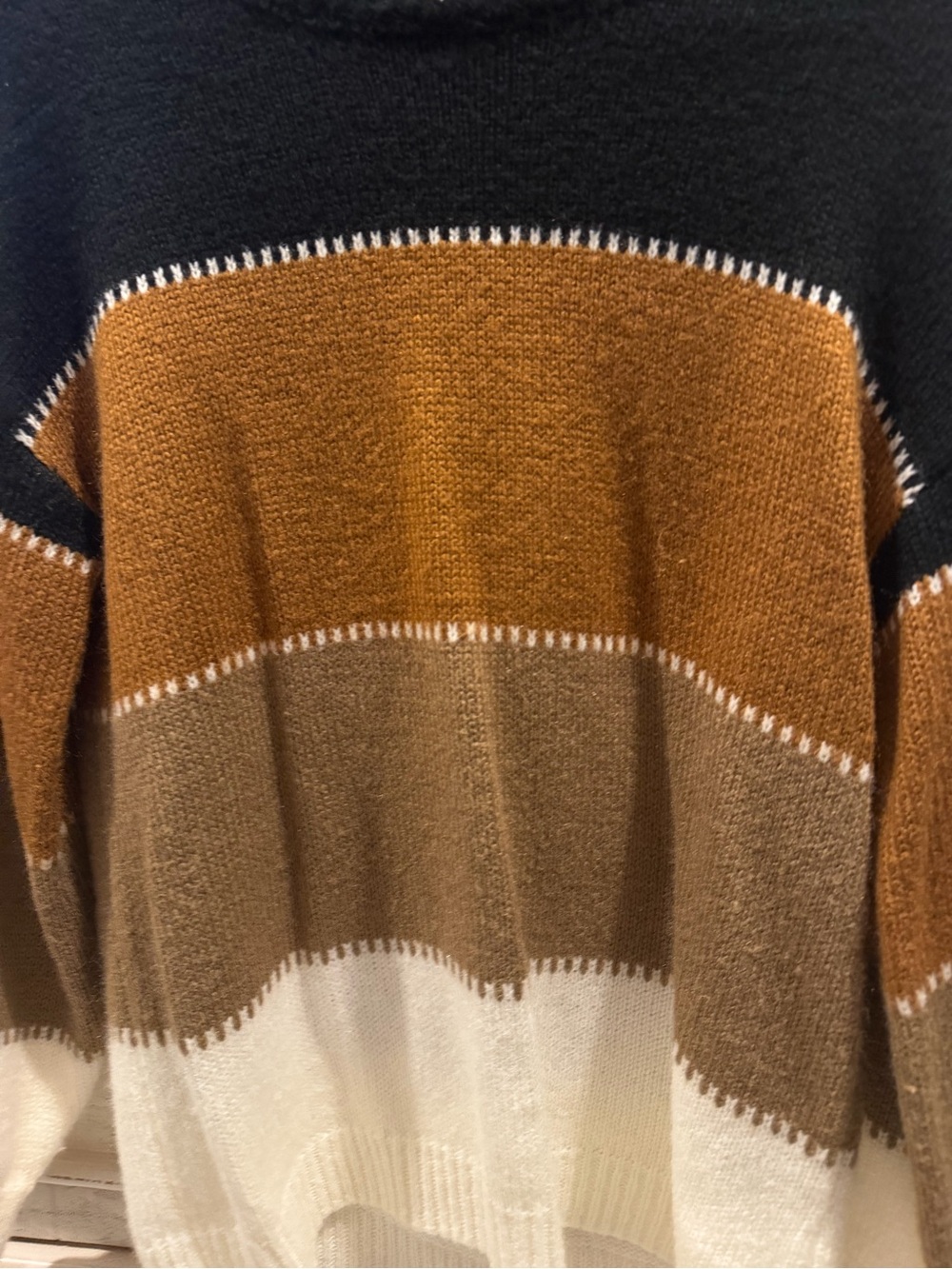 Source Unknown Black, Brown, Tan & Cream Colorblock Crew Sweater